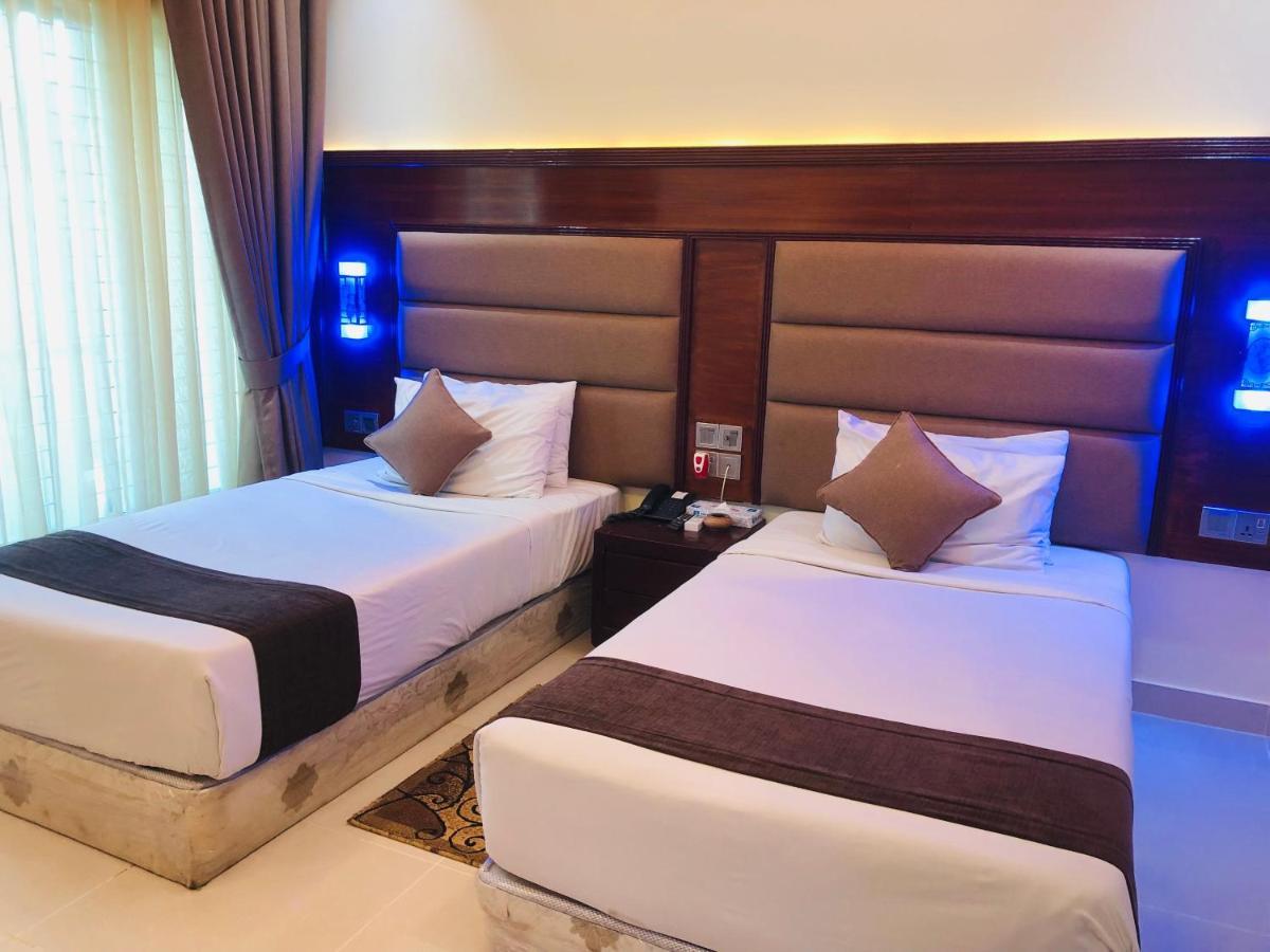 Uni Resort Cox's Bazar Exterior photo