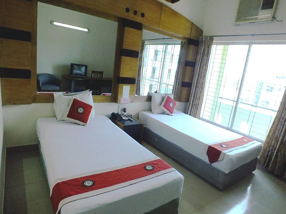 Uni Resort Cox's Bazar Exterior photo