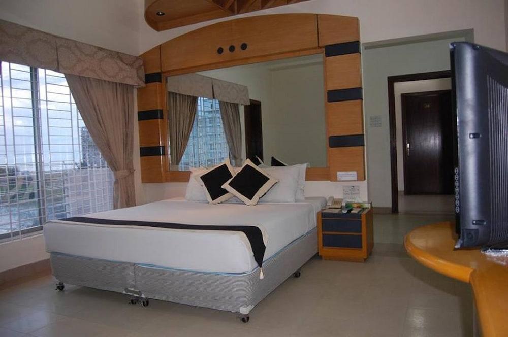 Uni Resort Cox's Bazar Exterior photo