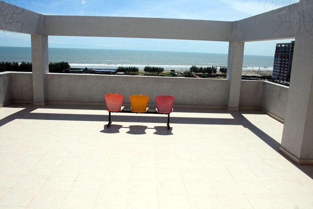 Uni Resort Cox's Bazar Exterior photo